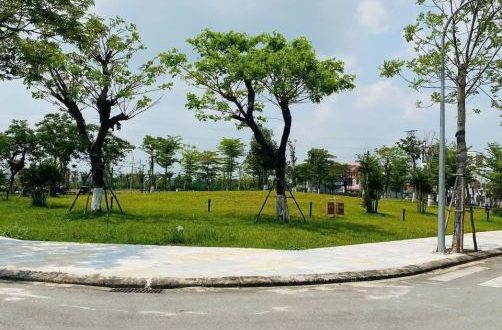 SIÊU PHẨM Biệt thự mini KĐT Phú Mỹ, vị trí view công viên, gần bờ sông tp . quảng ngãi